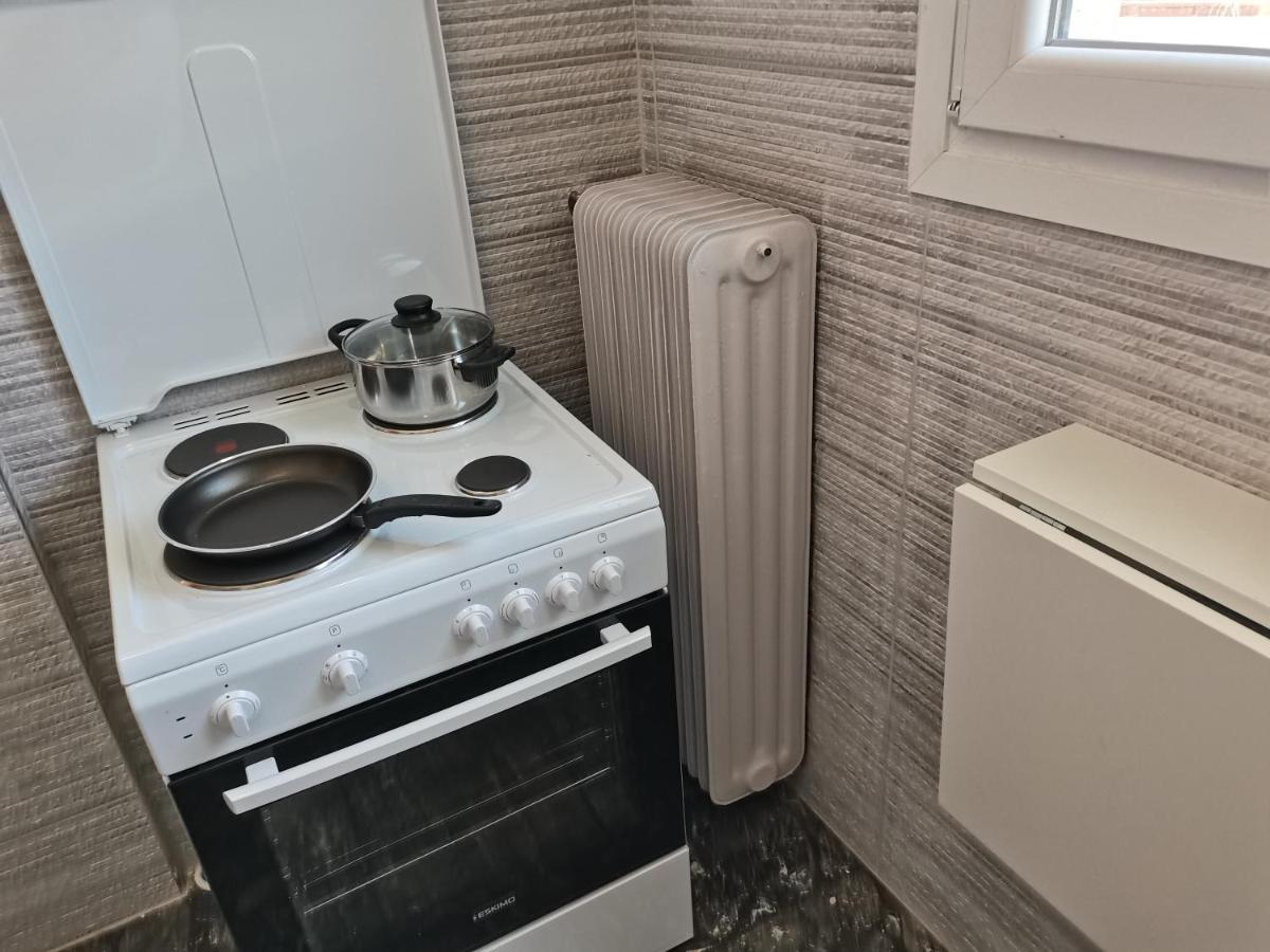 Penthouse Spacious W Super Wifi & Terrace, 2 Min From Metro Atenas Exterior foto